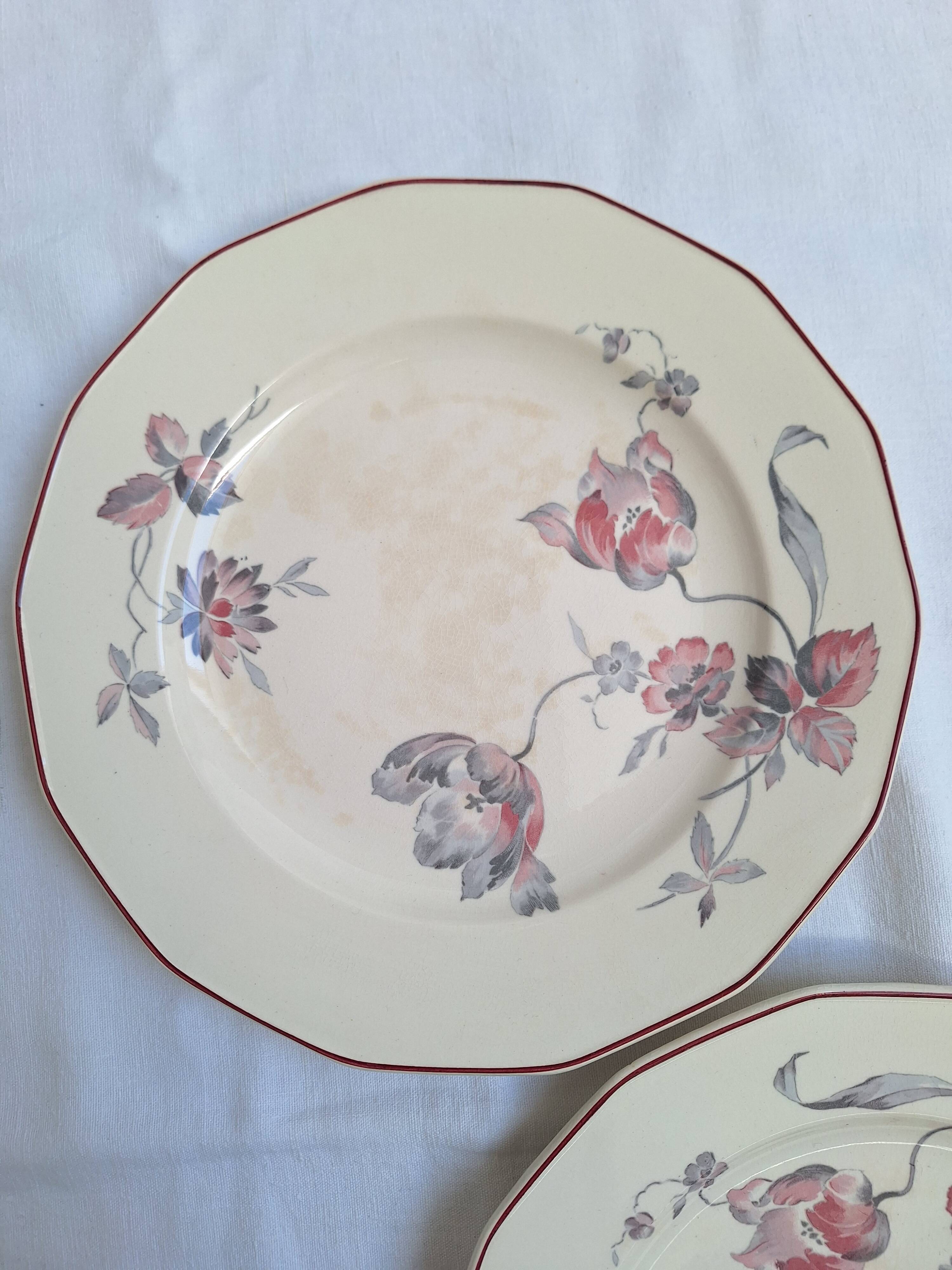Vintage blue pink green dinner plates