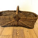 Old wicker basket year 20