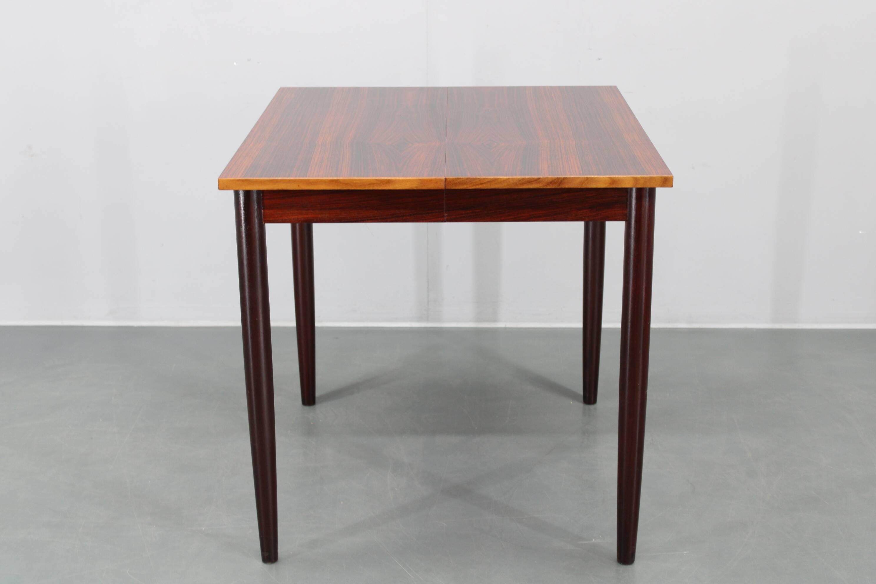 1960s Danish extendable palisander dining table, 4 leaves, restored
