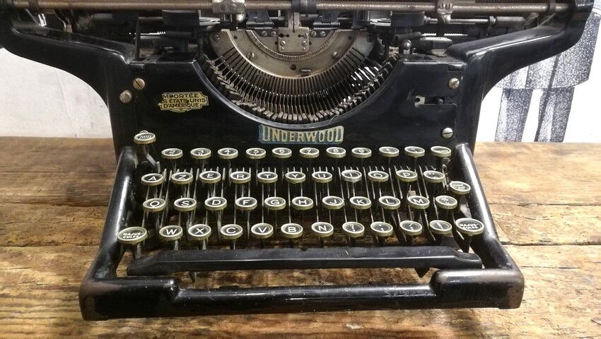 Underwood writing machine
