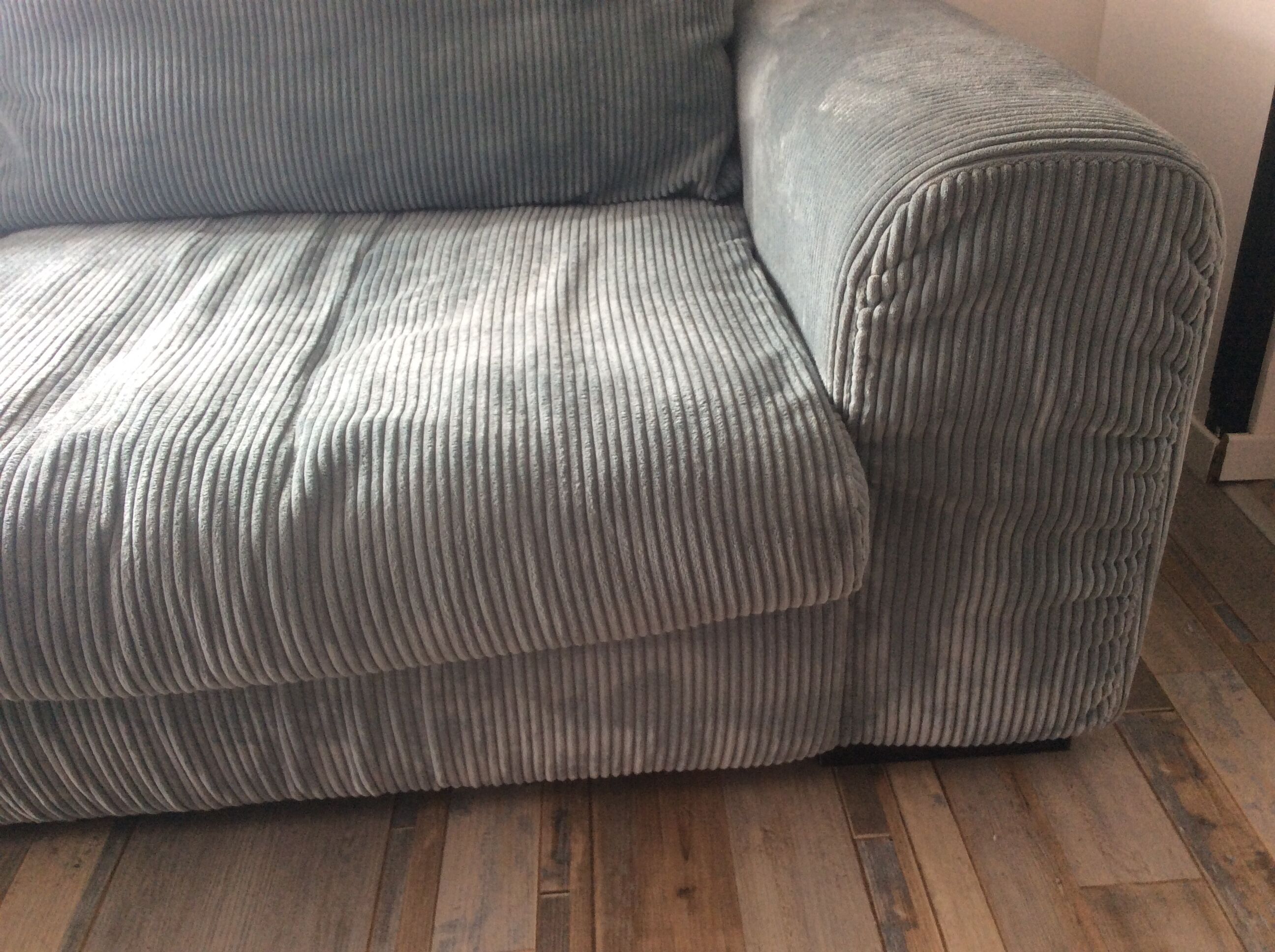 Sky blue ribbed 3-seater sofa