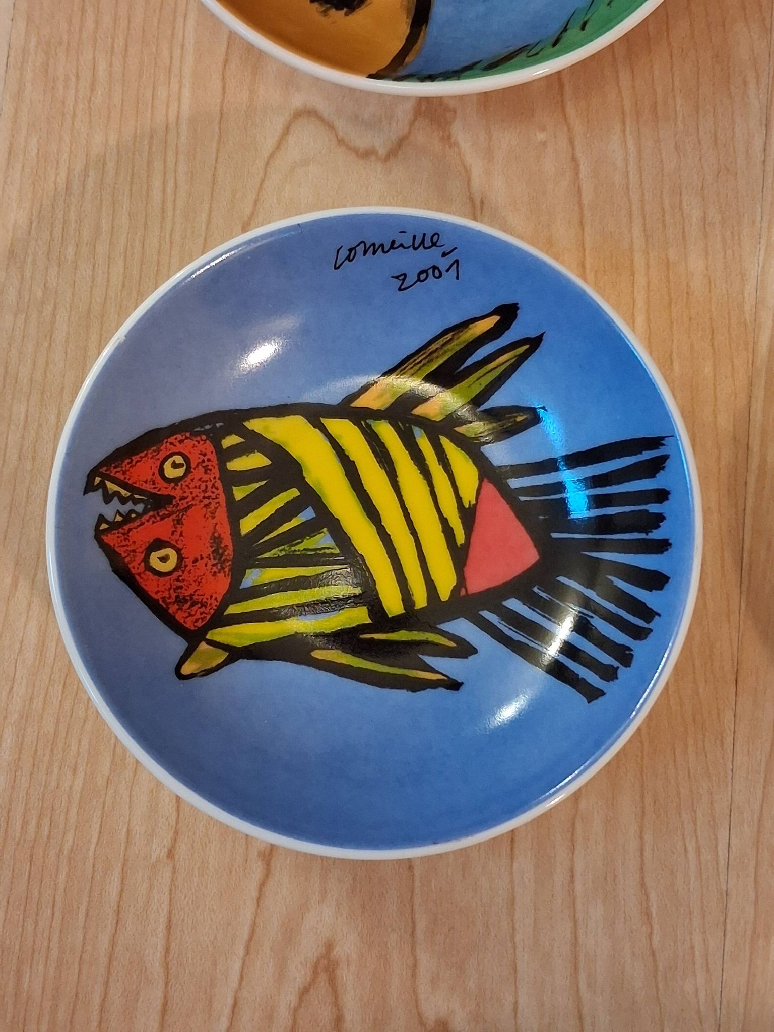 Bowl or small dish by the artist Guillaume Cornelis or Corneille from 2001.