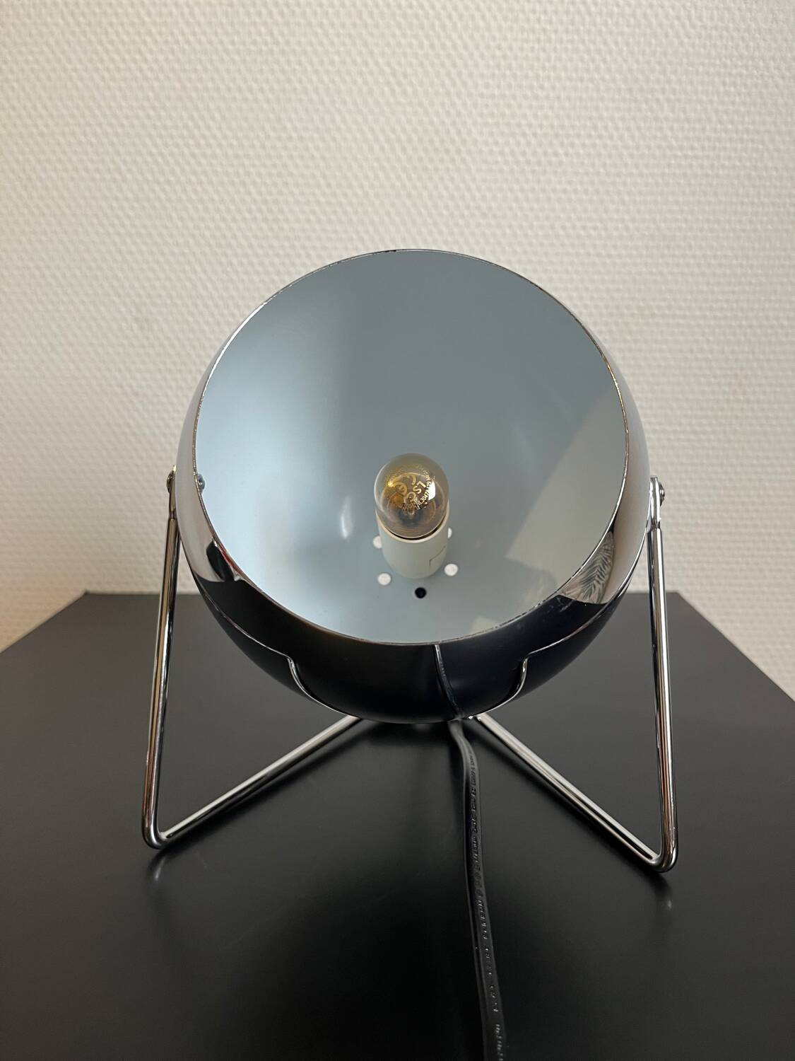 Globe métal inclinable eyeball