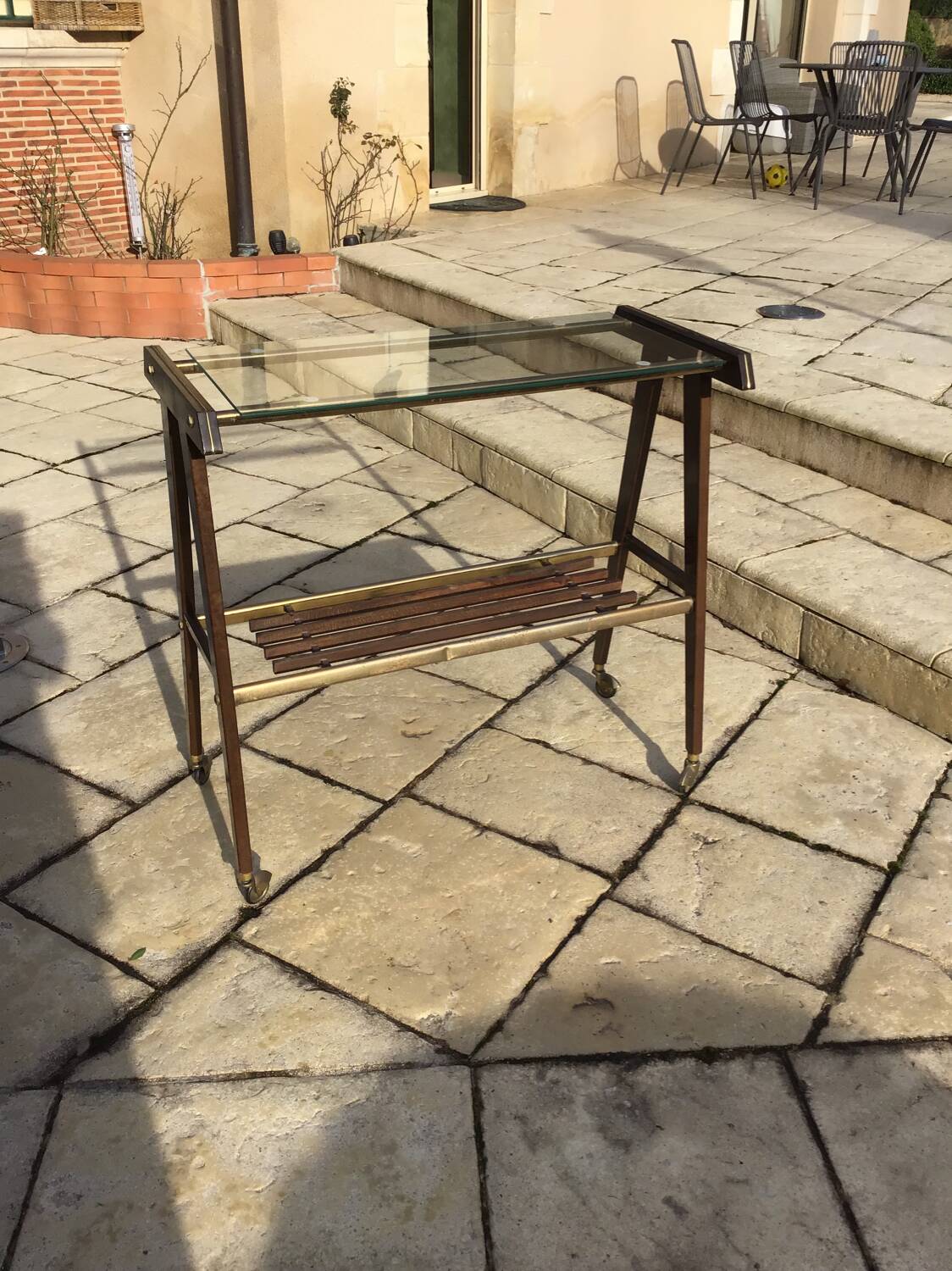 Served by Zuenelli, Italy circa 1960