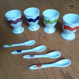 Porcelain shells with spoons