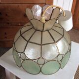 Mother-of-pearl suspension