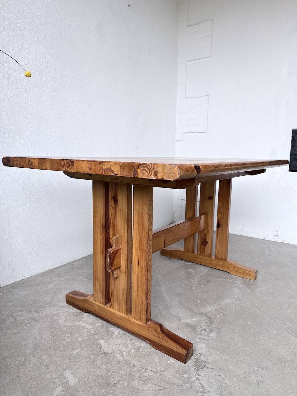 Mountain furniture table made of solid pine