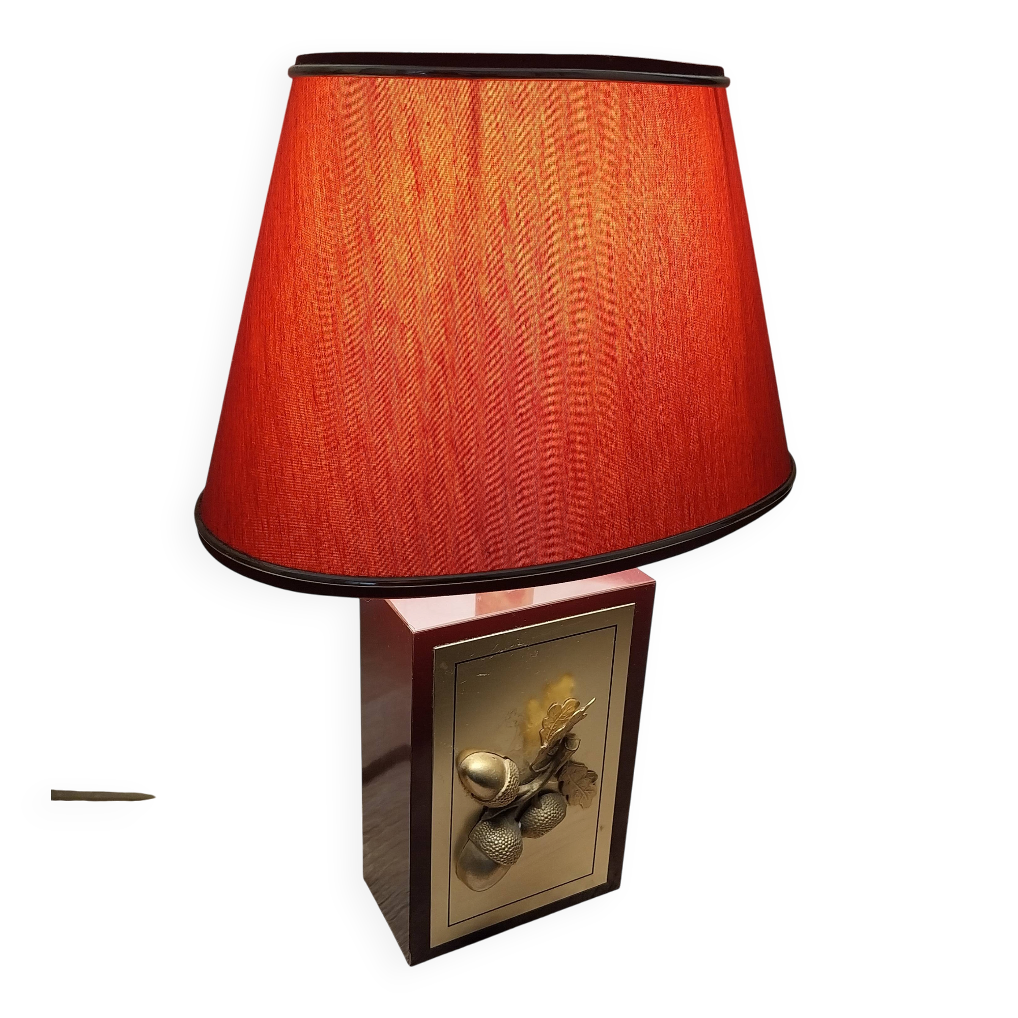 Vintage lamp le dauphin with acorn decoration from the 1970s/80s.