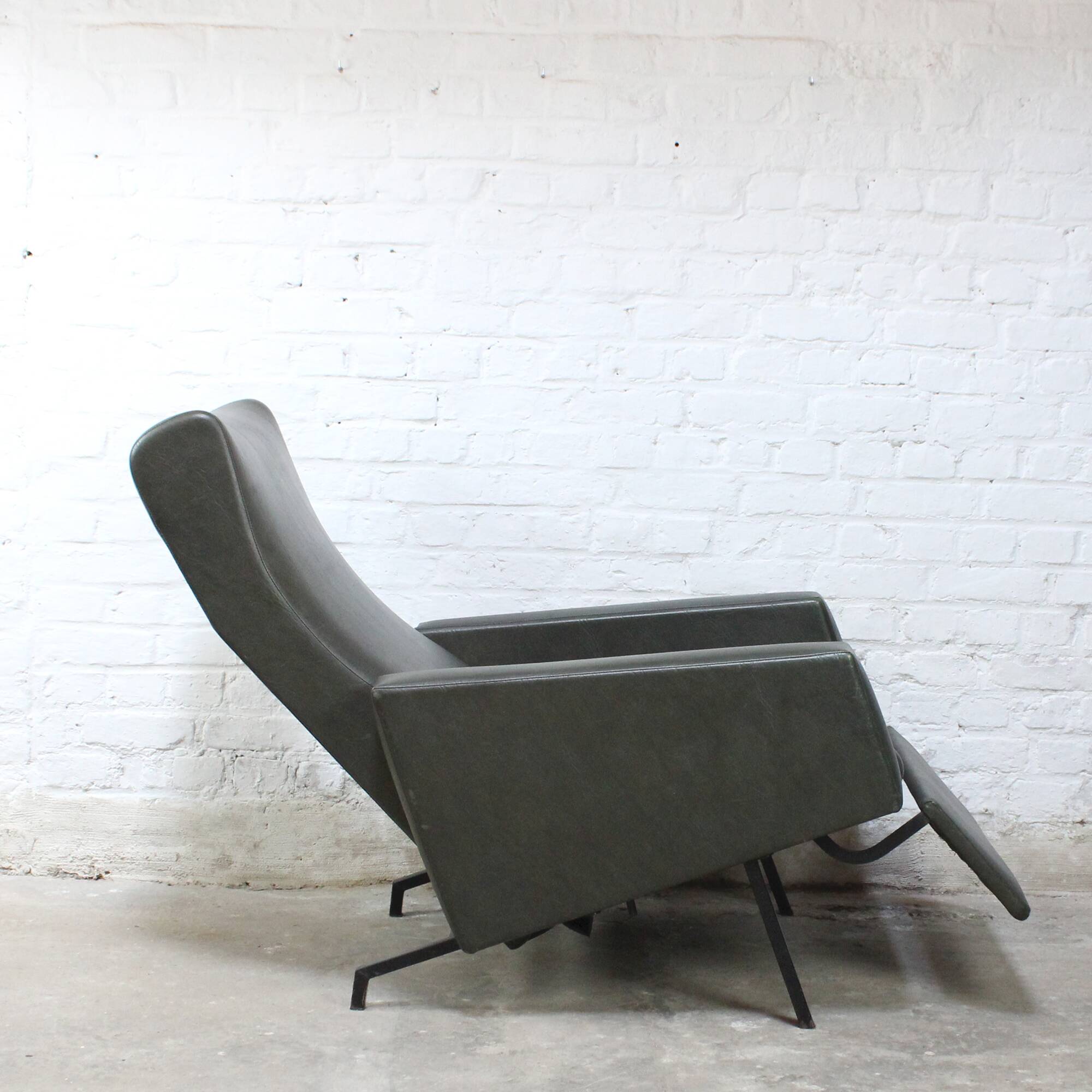 Trelax relax armchair by Pierre Guariche for Meurop 1960s
