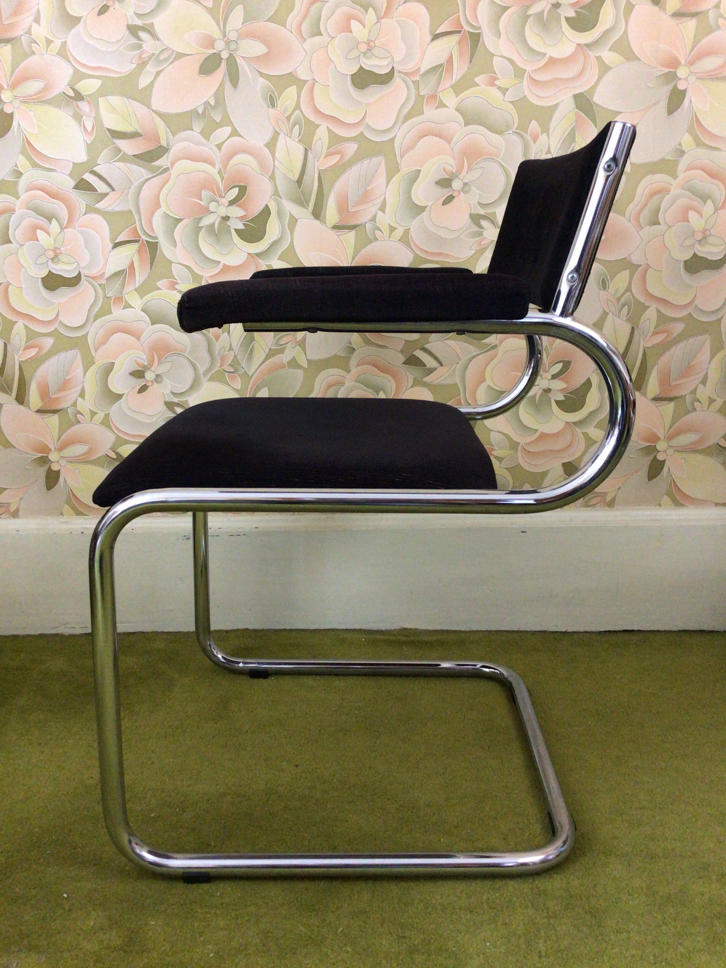 Suite of 3 chairs 70s