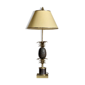 Bronze pineapple lamp