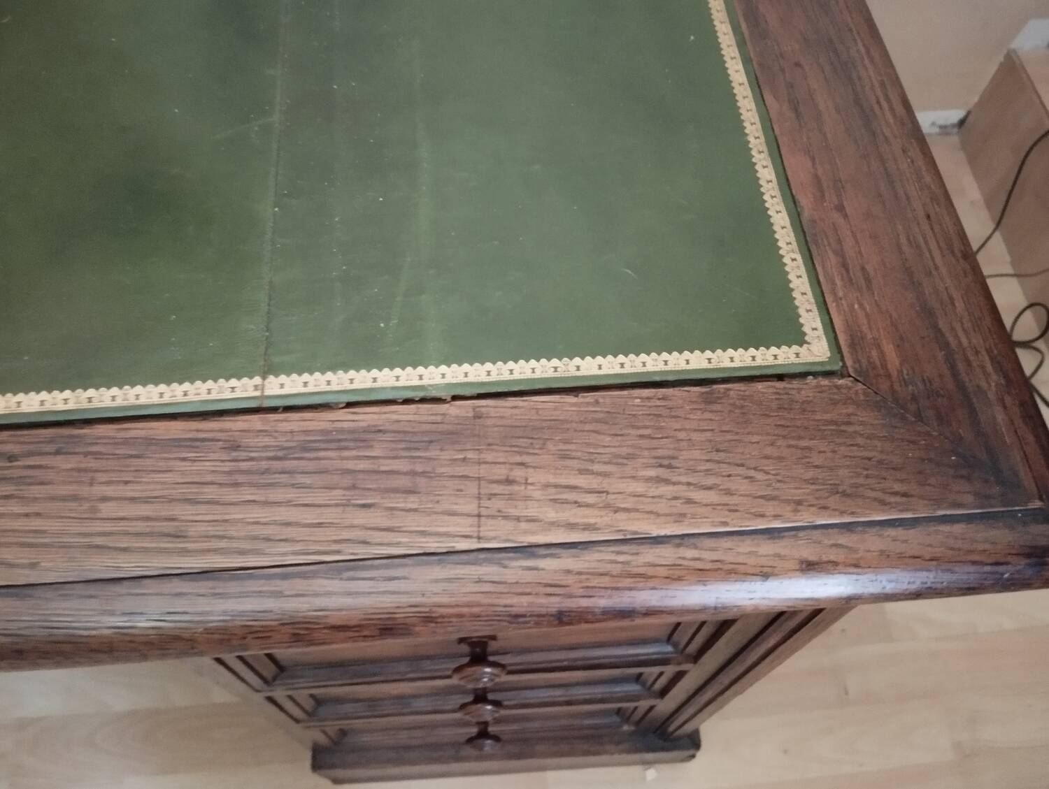 Notary pedestal desk, American desk