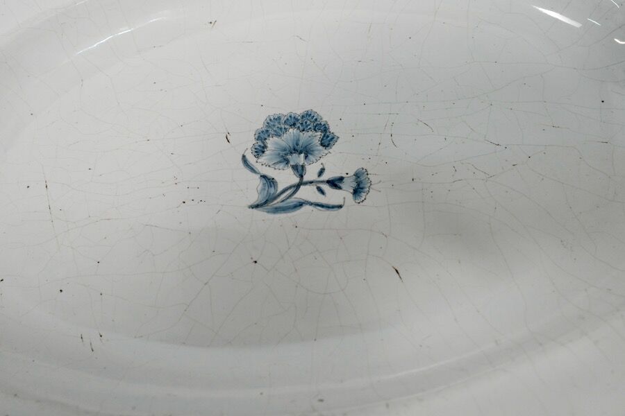 Dish In Faïence De Moustiers 18th century