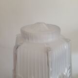 Lamp to pose with Art Deco globe