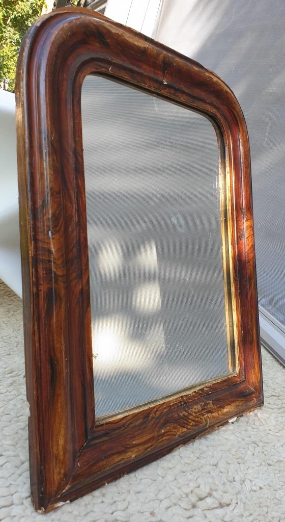 Louis Philippe mirror 42 x 55 wood and stucco