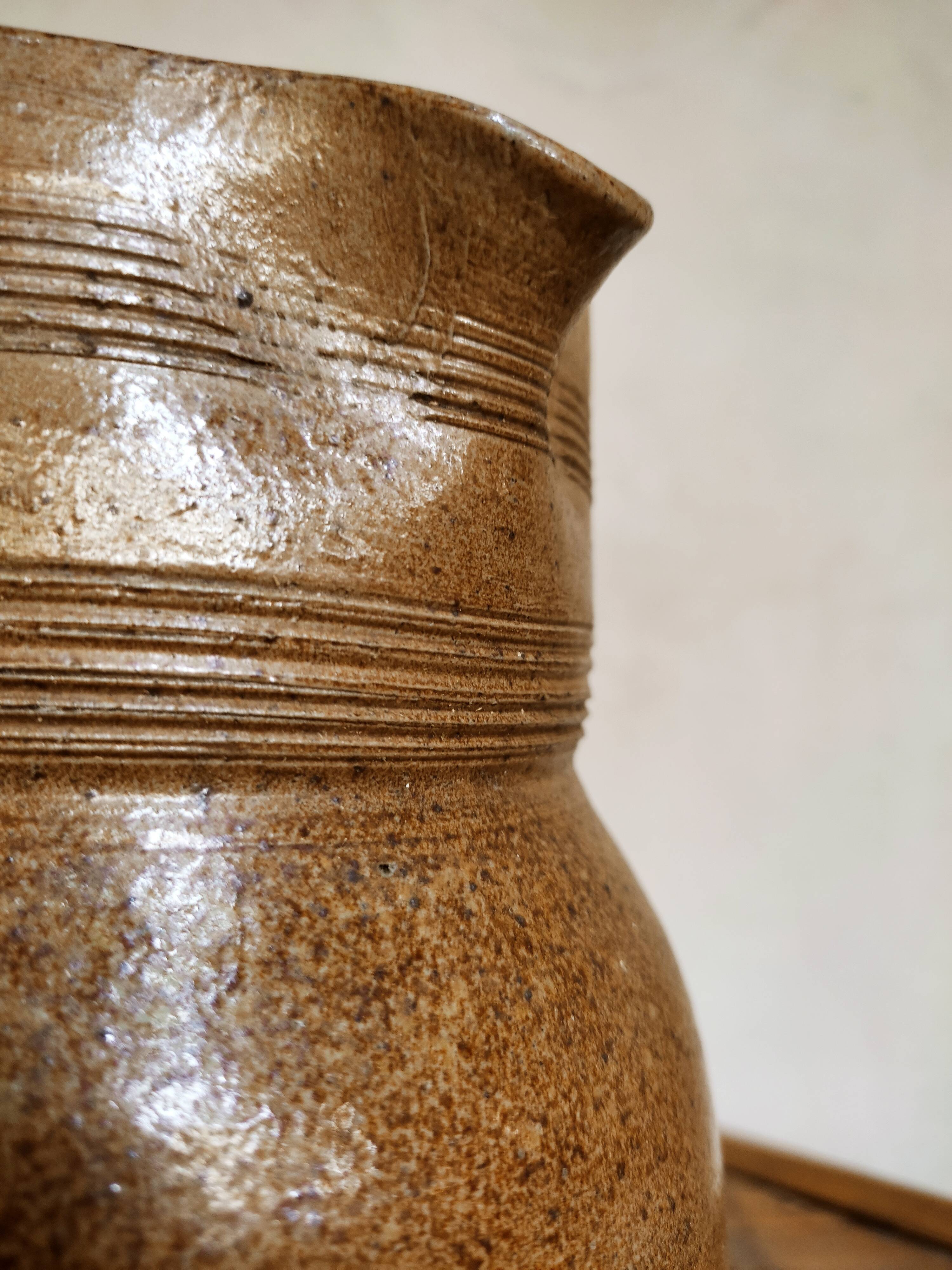 Large pitcher in pyrity sandstone