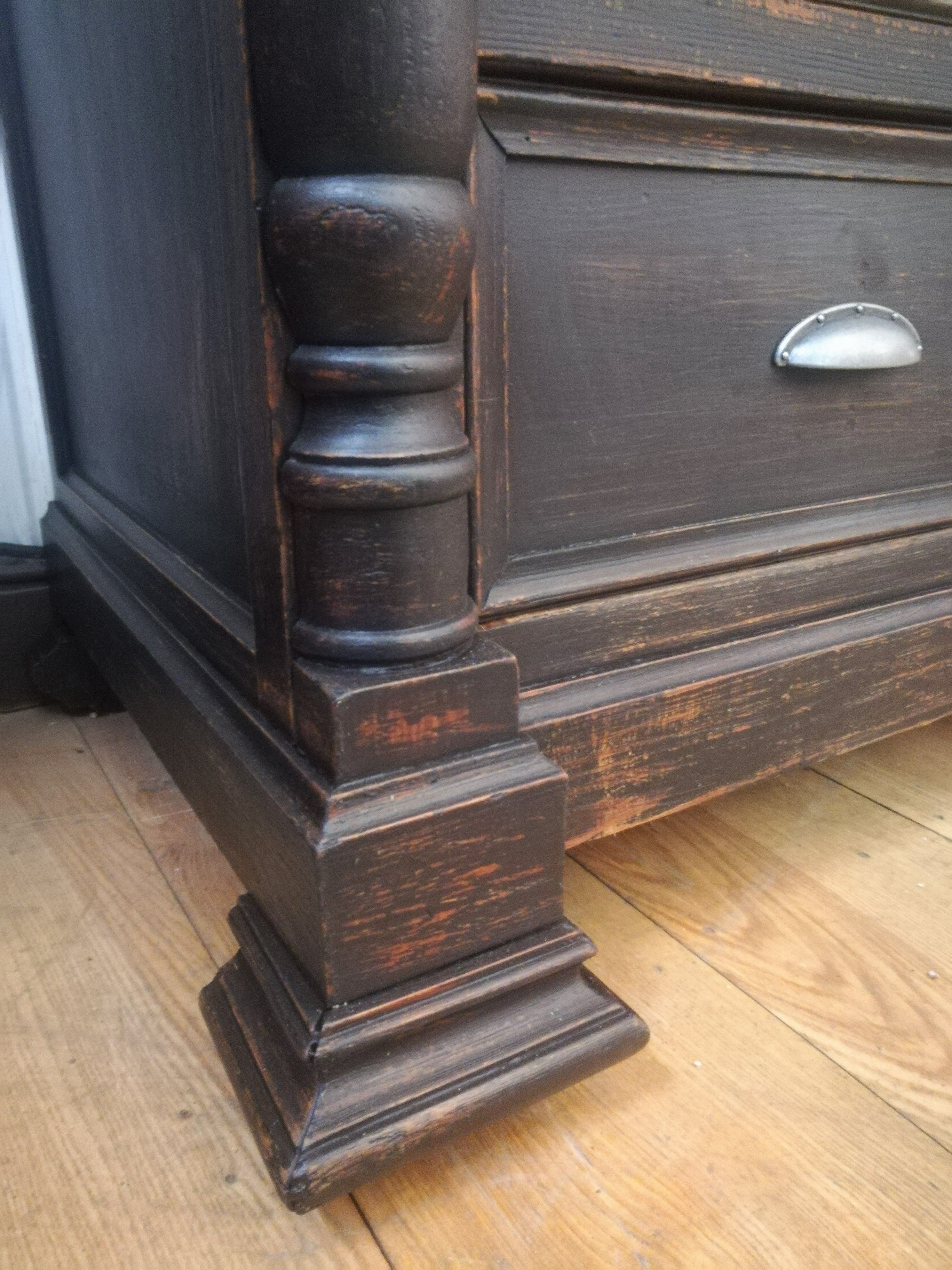 1900 patinated pine chiffonnier