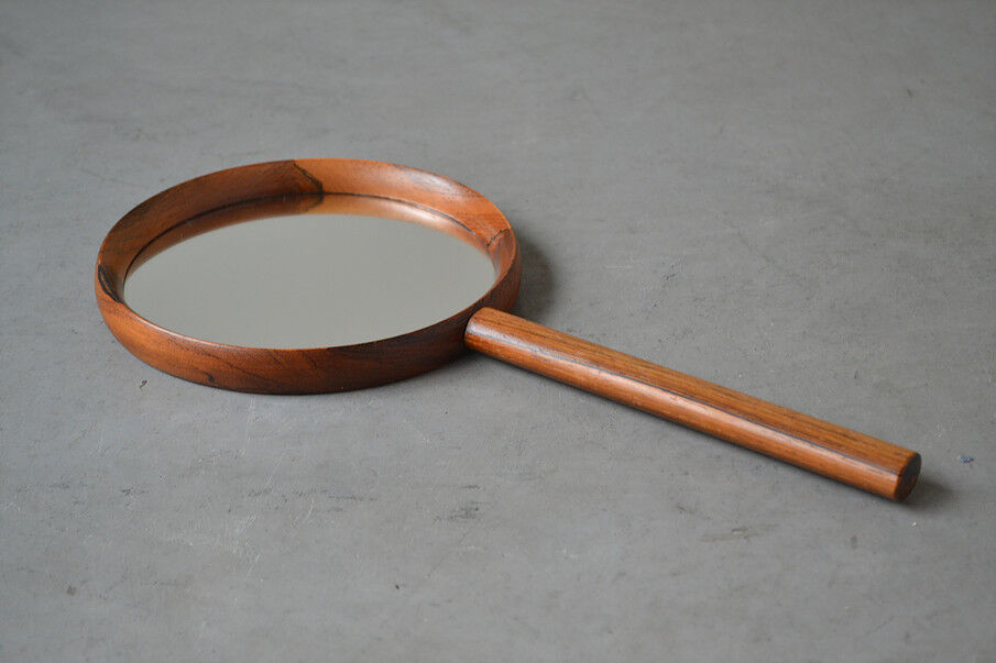 Hand mirror designed by Uno & Osten Kristiansson for Luxus