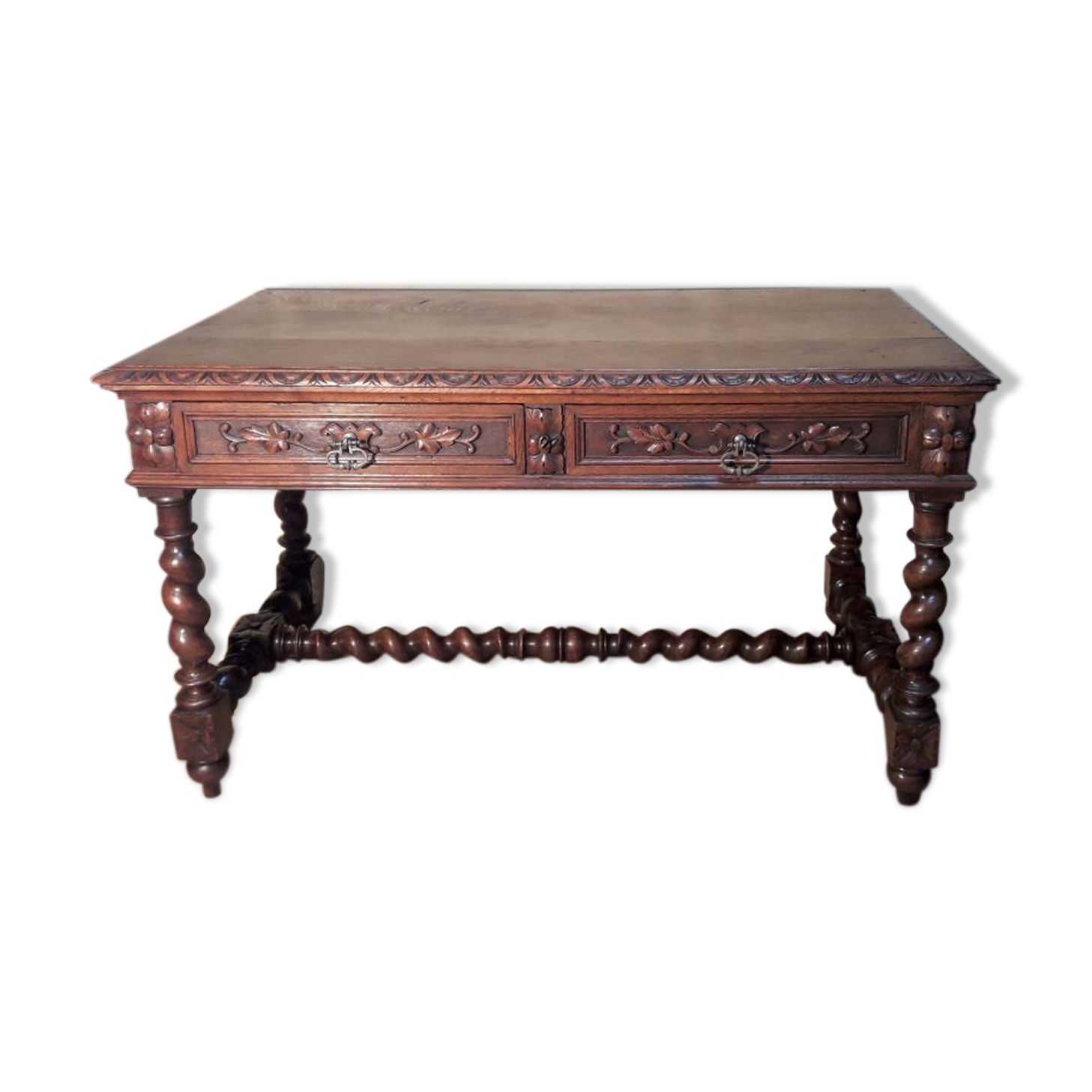 Middle Louis XIII style office