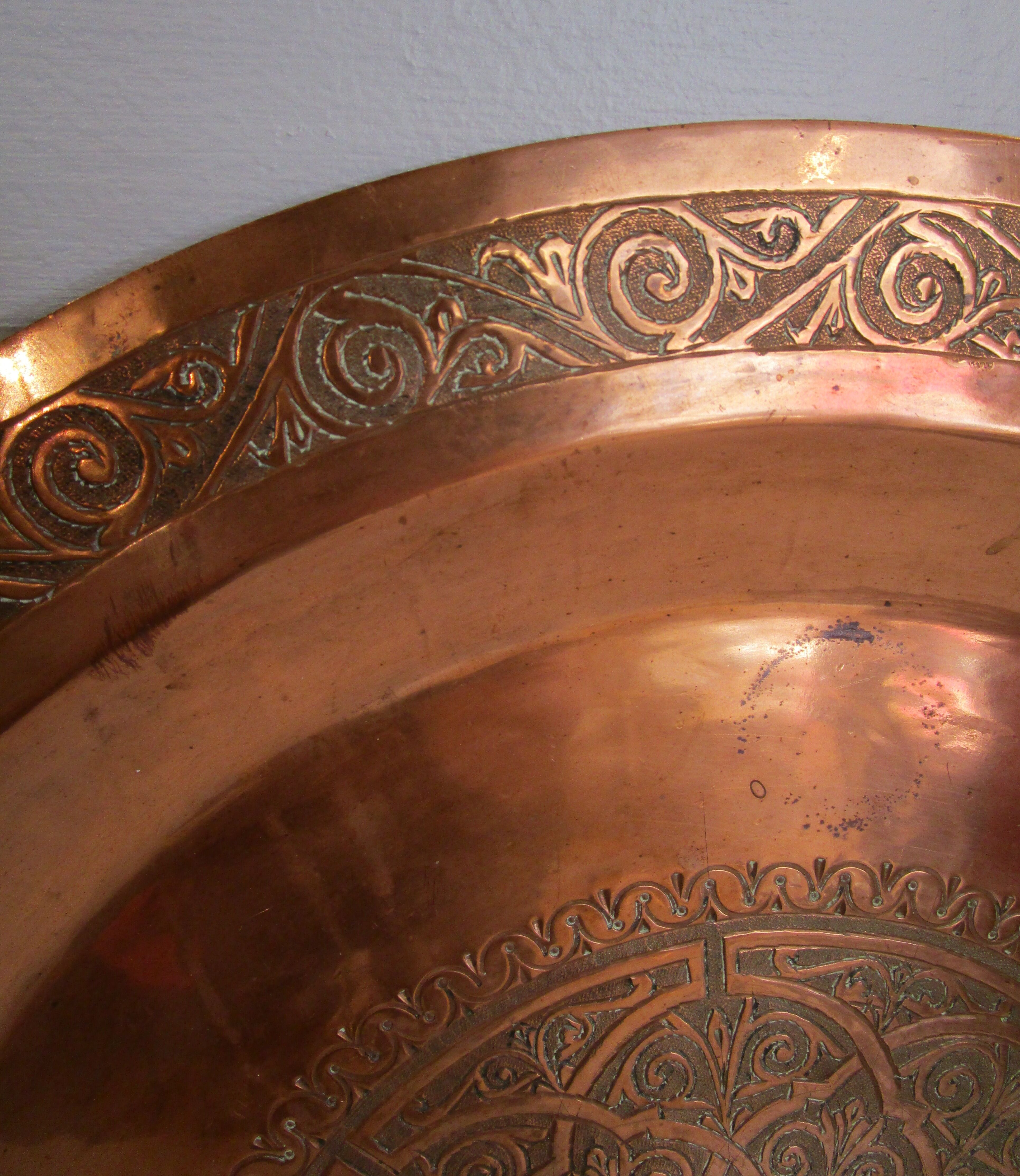 Oriental copper tray early 20th century