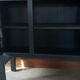 Buffet noir et cannage