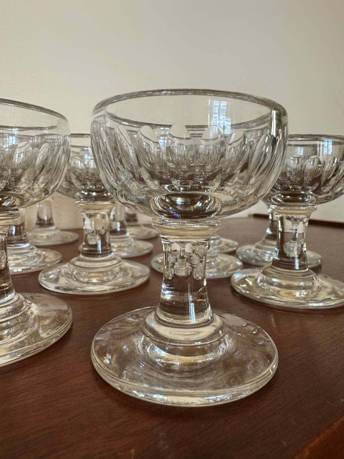 Antique crystal stemmed glasses (X12)