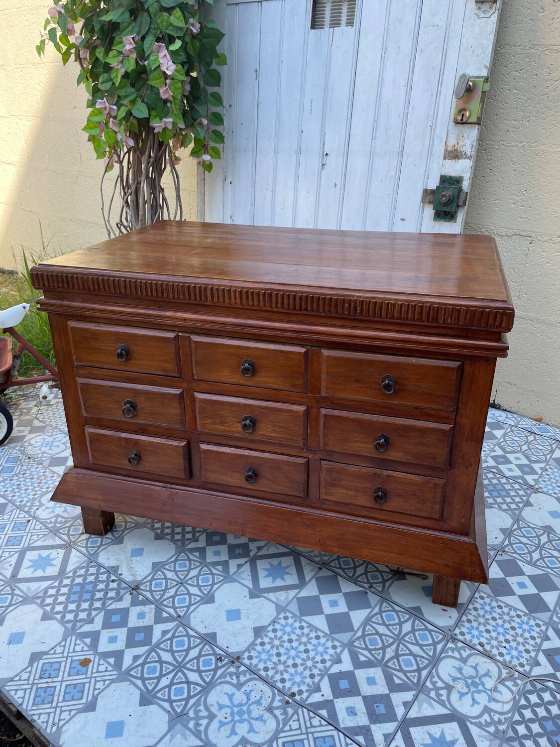 Superbe meuble coffre
