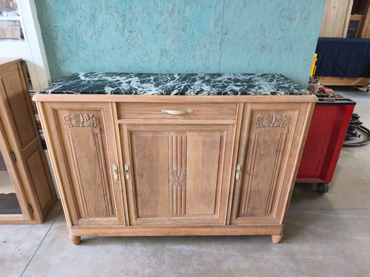 Very buffet art nouveau 1930