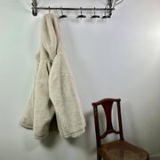 Hotel coat rack in shiny chrome aluminum long 79cm