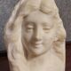 Sculpture en marbre, buste féminin