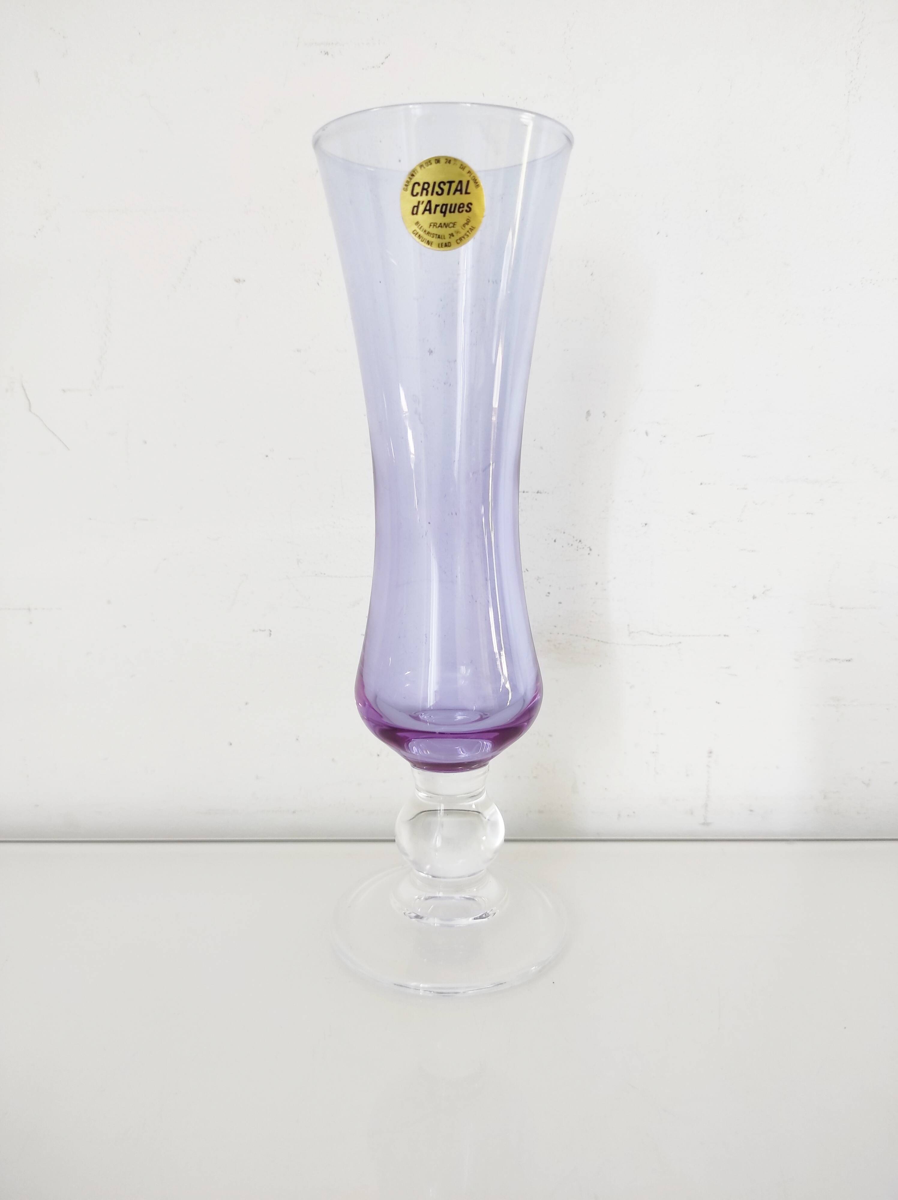 Vase en cristal d'Arques violet