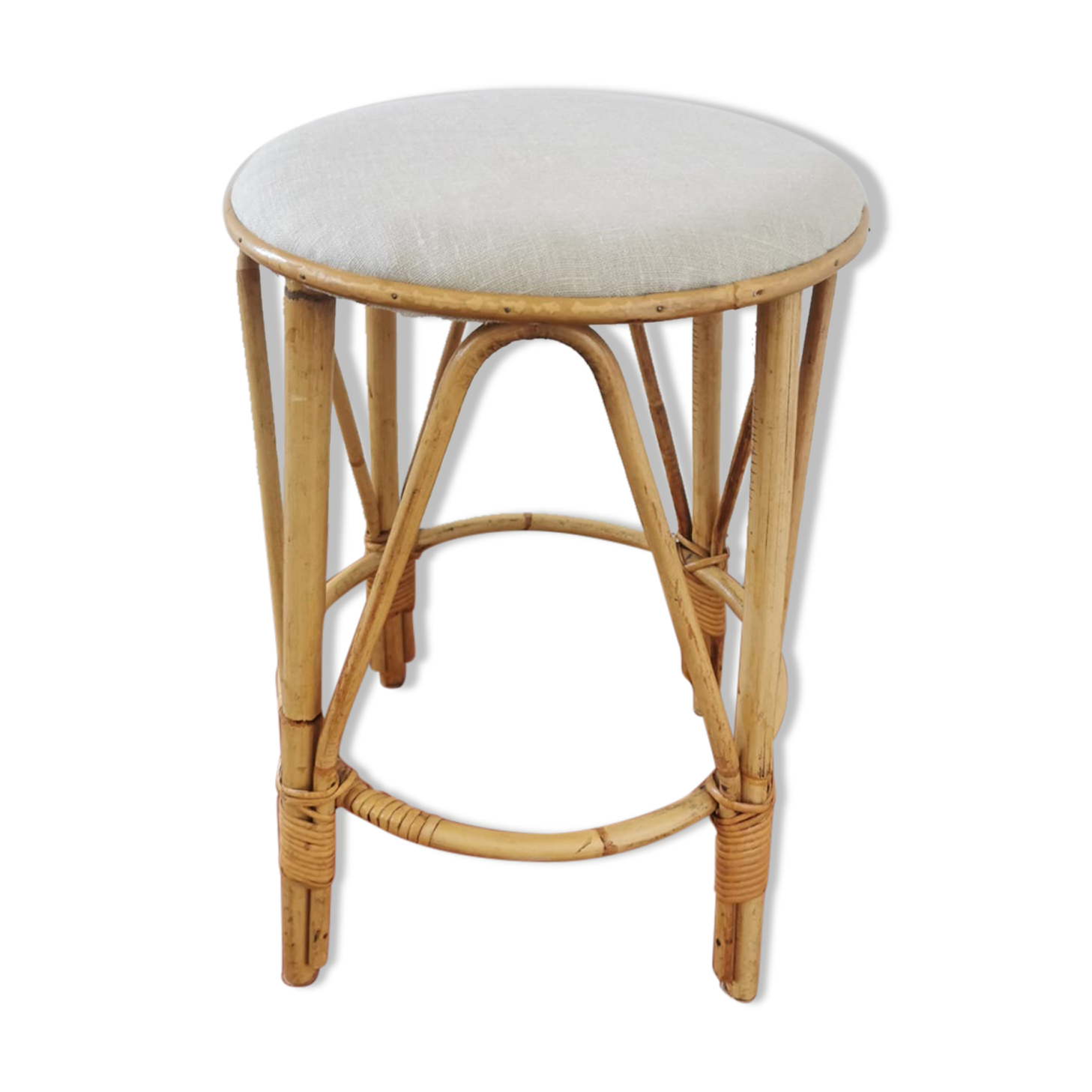 Rattan stool