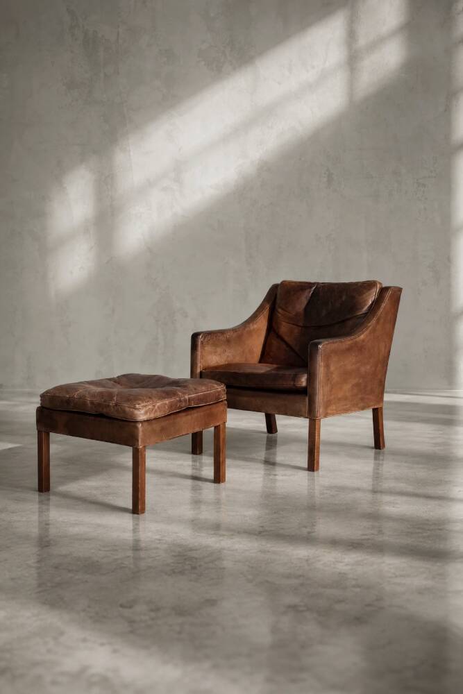 Vintage Mid-Century Danish Modern Lounge Leather Chair & Ottoman Model 2207