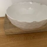 Vintage Hungarian cream ceramic bowl with wavy edge, moulded decoration from the 1950s.