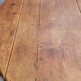 Rustic Burgundian farm table with old round shutters - 1m50