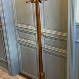 Baumann coat holder