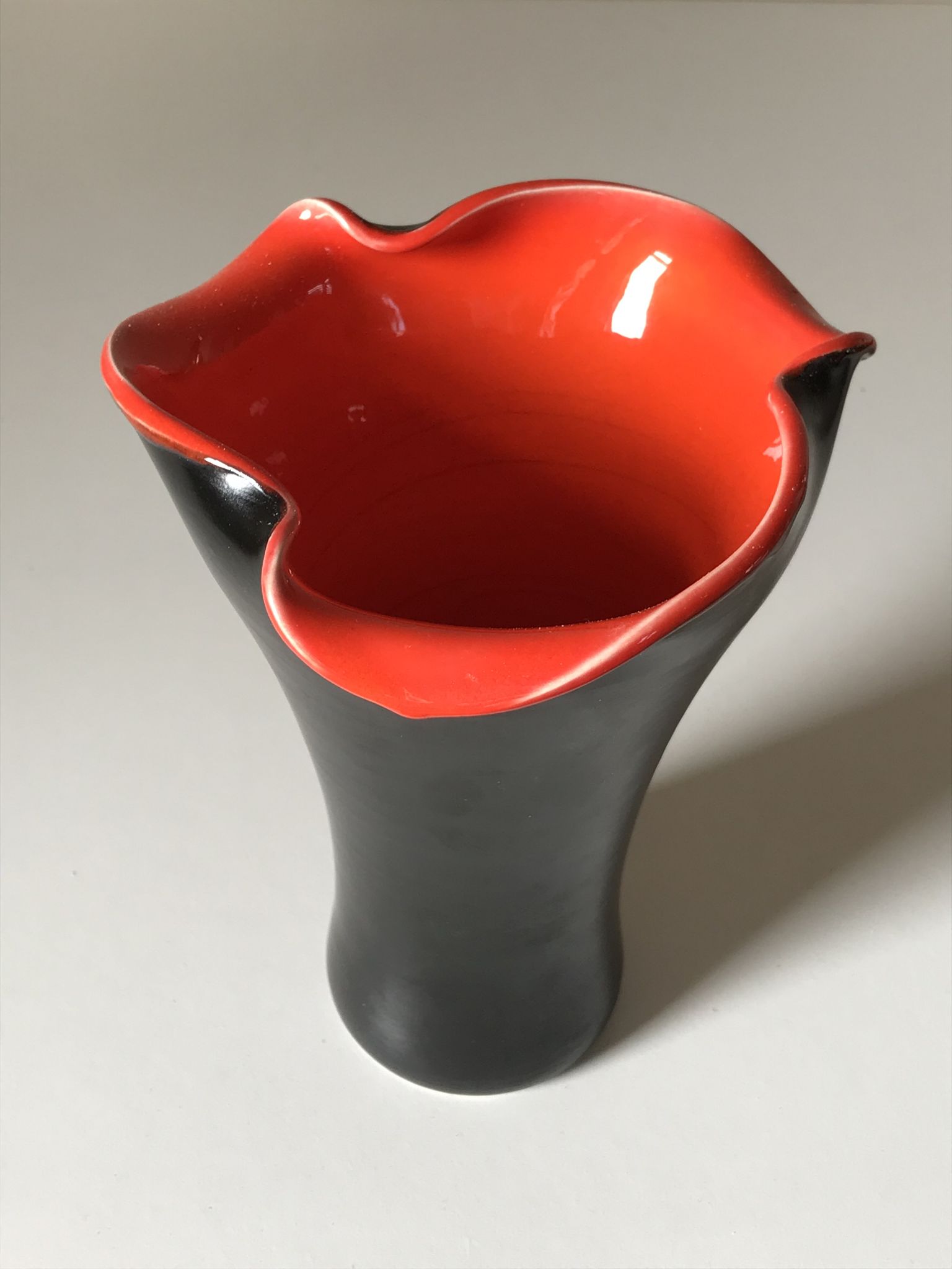 Ceramic vase weaned design 50 years