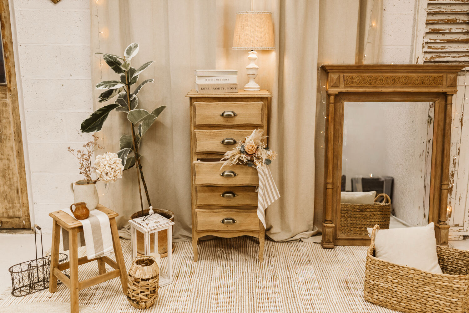 Oak chest of drawers with 5 drawers – restored