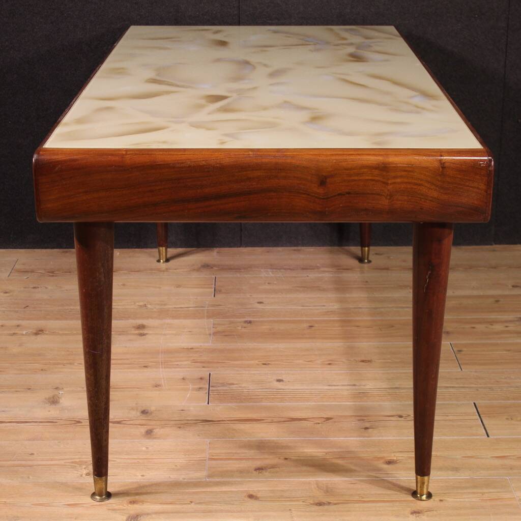 Grande table design italienne des années 60