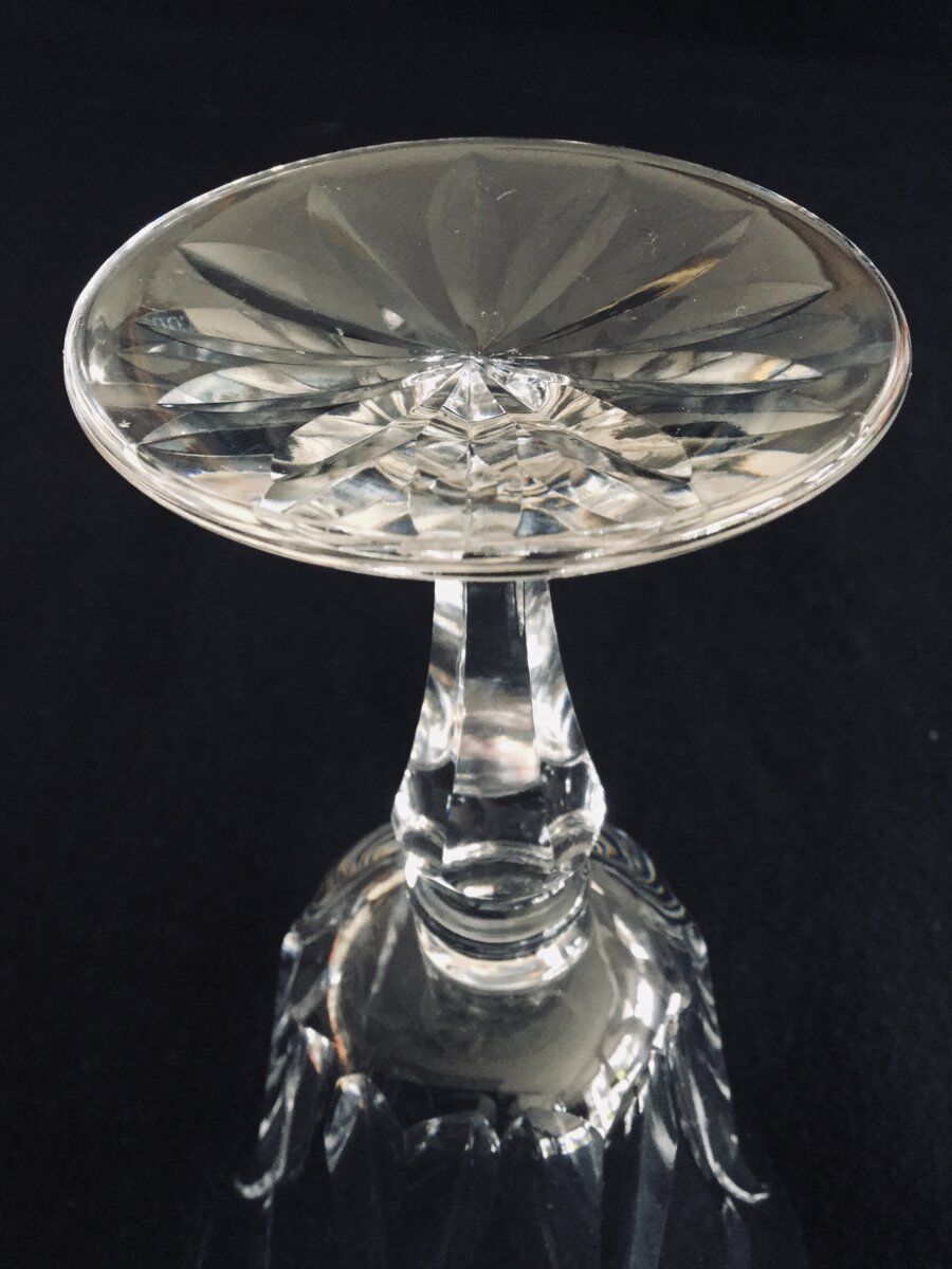 4 crystal red wine glasses from saint-louis camargue model