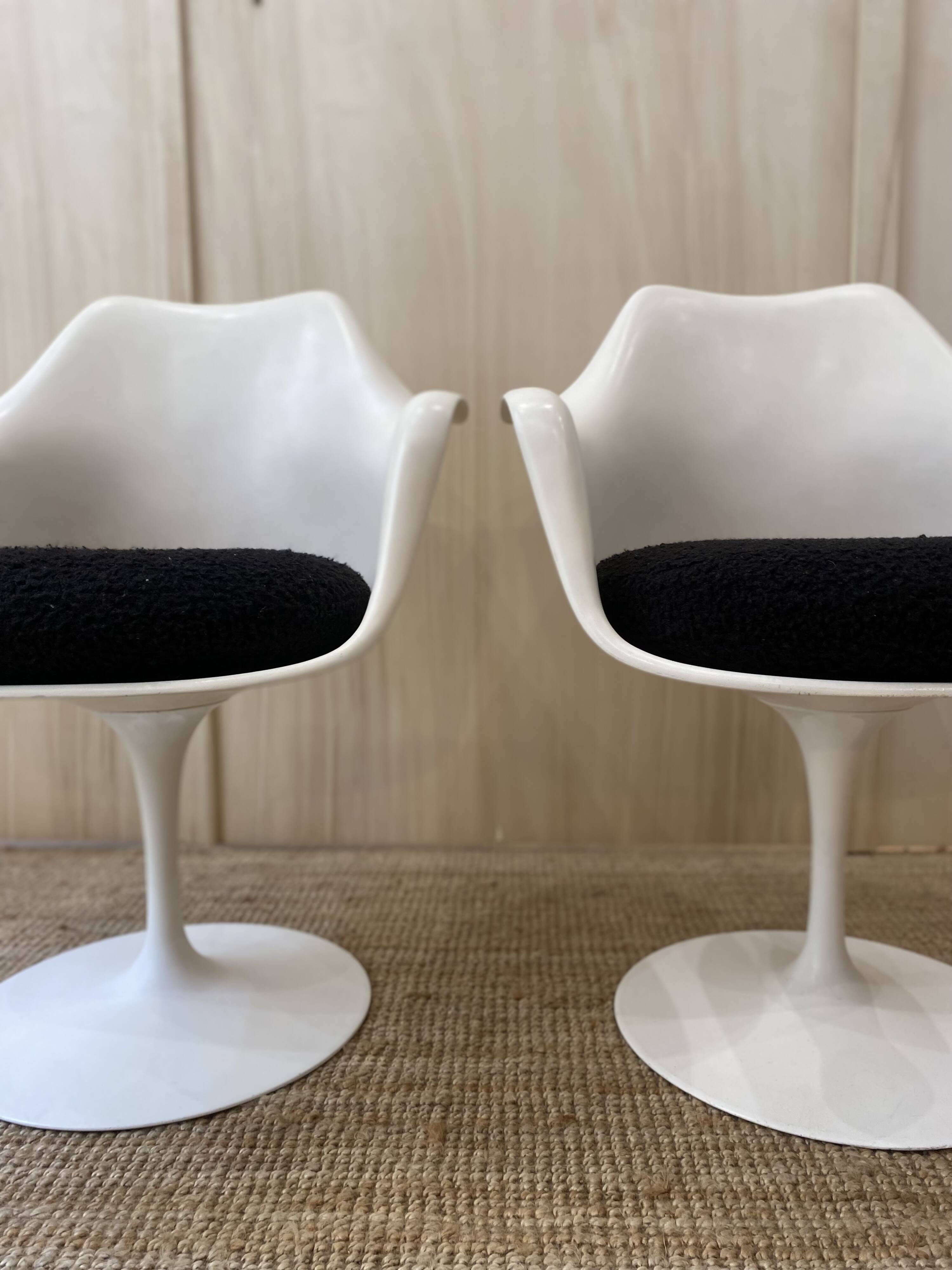 Pair of Tulip Armchairs, Eero Saarinen - Knoll