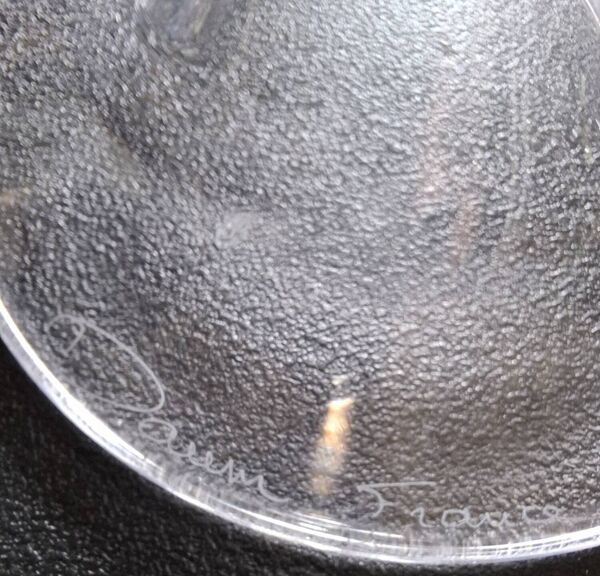 Coupe signée en cristal de Daum