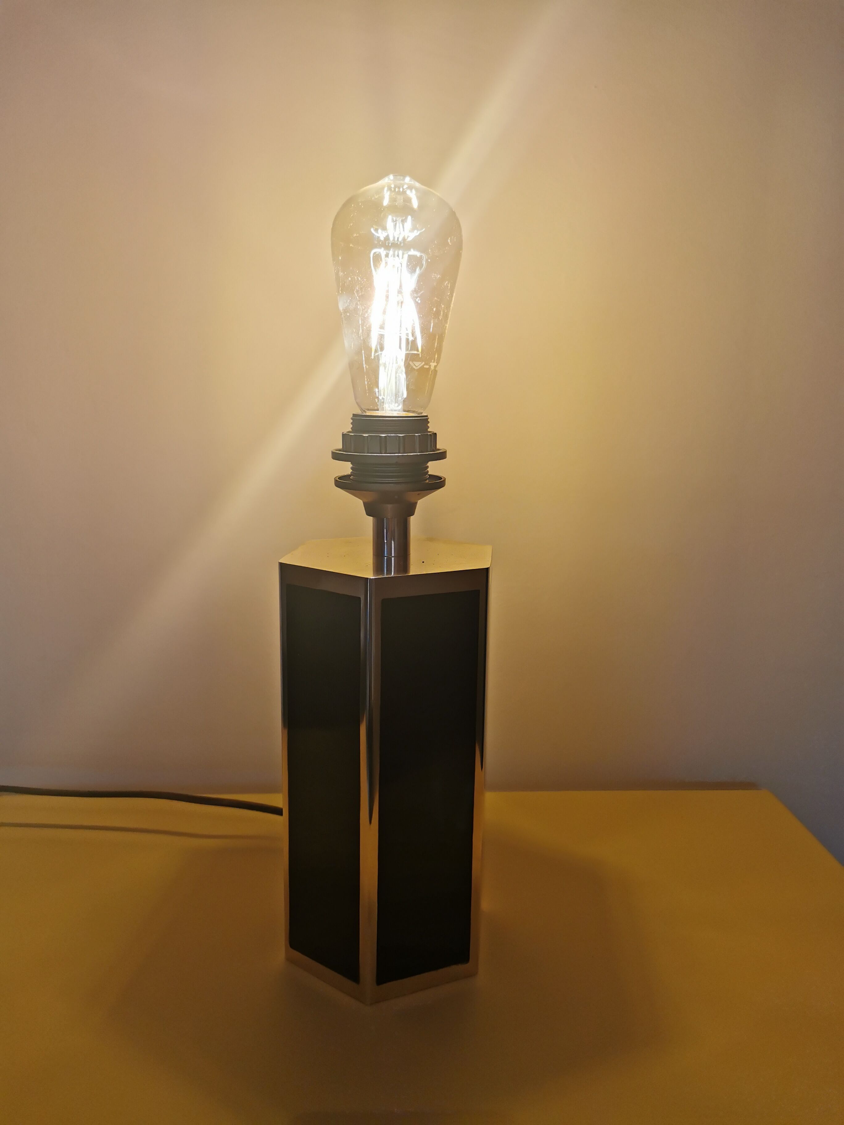 Vintage lamp foot 70 hexagonal