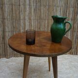 Guéridon ou table basse en noyer art déco.