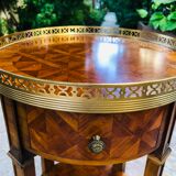 Quadripod bedside table in Louis XV style marquetry