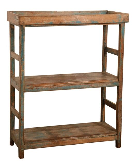 Green patinated teak floor