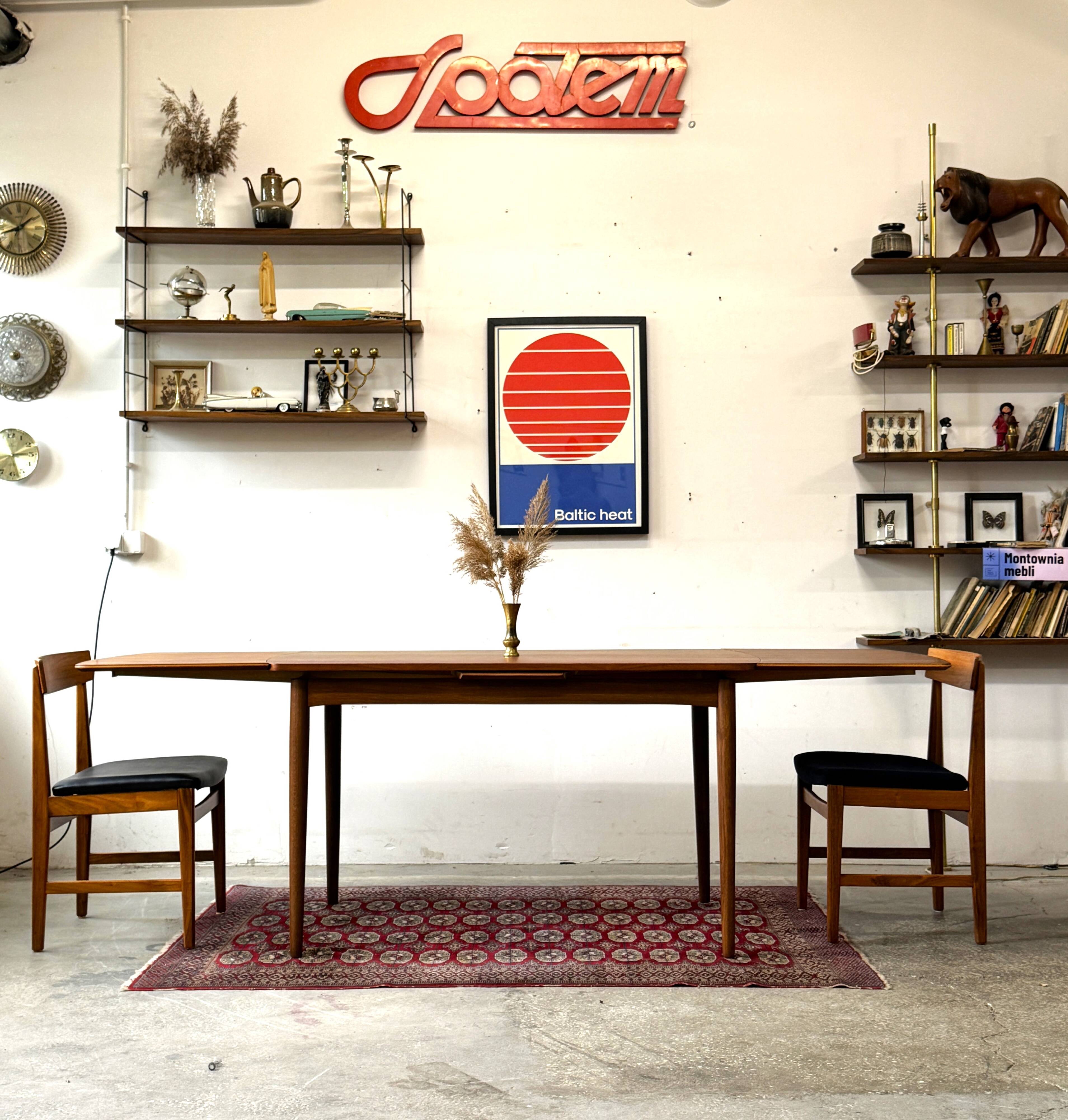 Teak Extending Table, Denmark 1960s/1970s, Vintage, Mid-C Modern