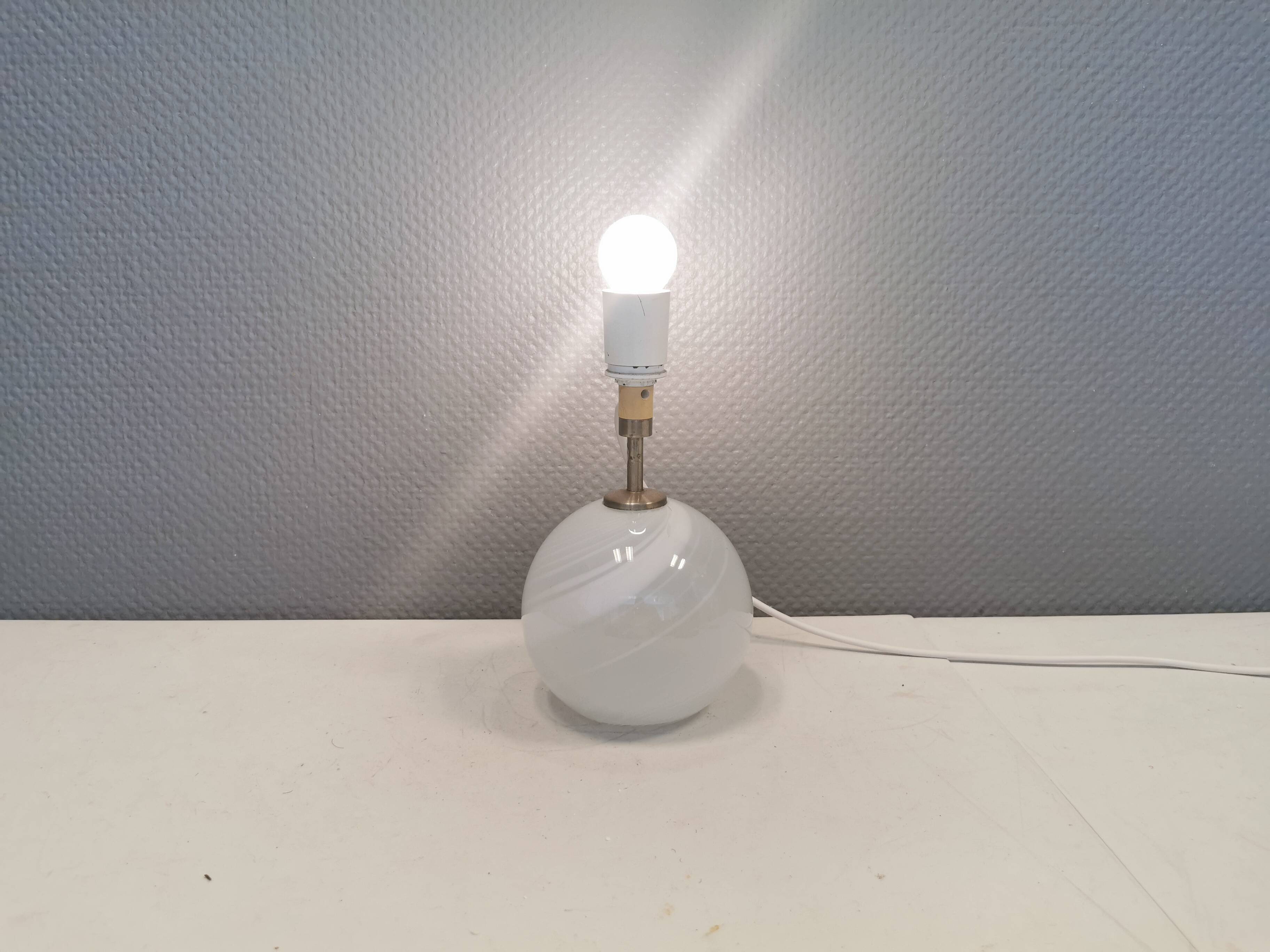 Beautiful table lamp, model Misty by Torben Jørgensen, Holmegaard Glassworks Denmark 1980.