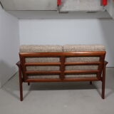 Two-seater sofa in massive teak 60s edition Dyrlund