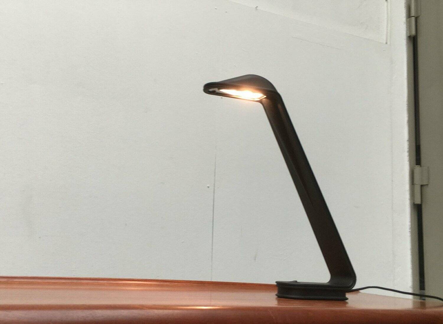 Louis table lamp model Rappe postmodern Danish by Alfred Homann for Louis Poulsen, 1980s.